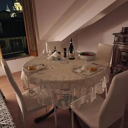 Fil-rouge - Elegante E Tranquilla Vista In Centro Turín