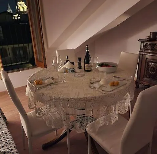 Fil-rouge - Elegante E Tranquilla Vista In Centro Turin